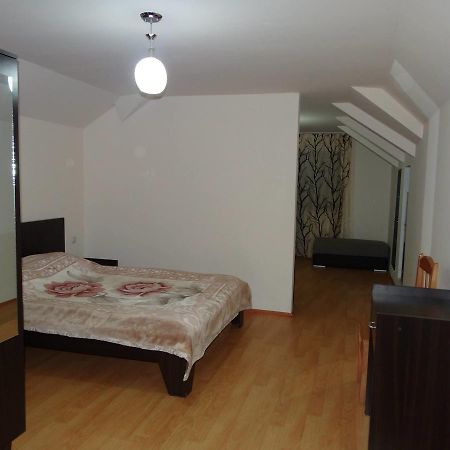 Festina Lente Hotel Kobuleti Ngoại thất bức ảnh
