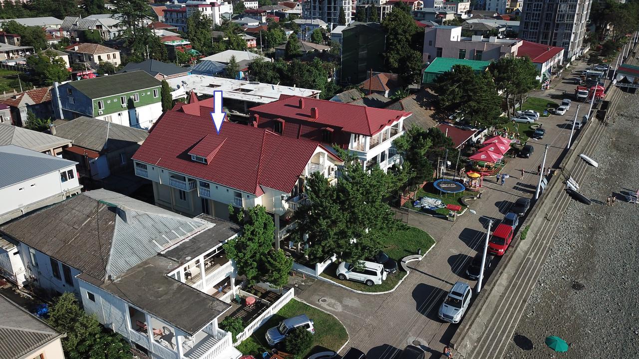 Festina Lente Hotel Kobuleti Ngoại thất bức ảnh